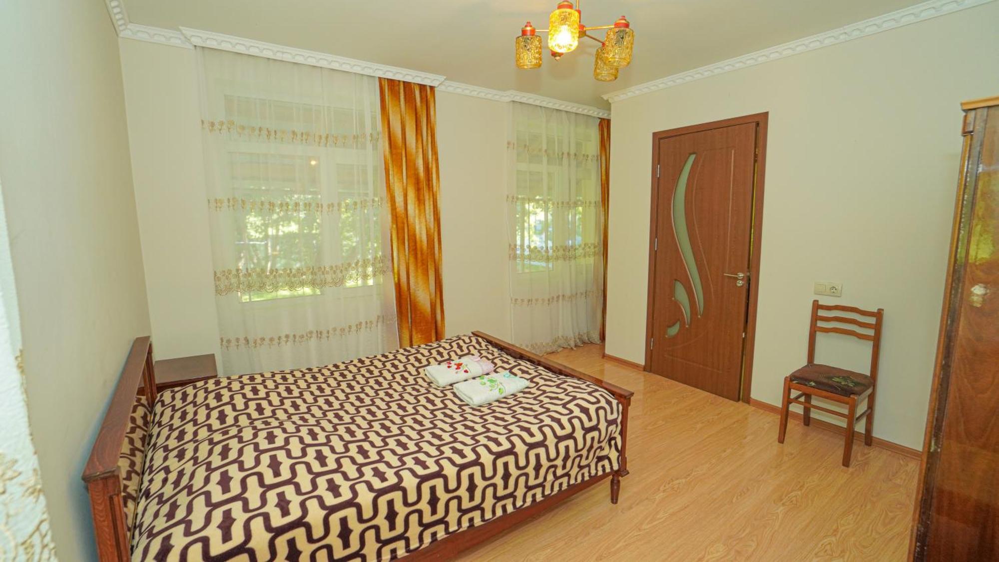 Givi Kakhiani'S Guesthouse Zhabeshi Exteriör bild